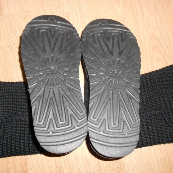 UGG Australia SN 5819 Black CLASSIC CARDY Women's Tall Knee High Winter Boot 10 - Picture 4 of 8